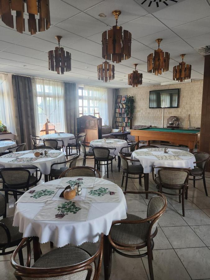 Hotel Autis Високе-Татри Экстерьер фото